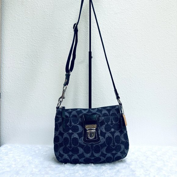 Coach Poppy Denim Signature Swingpack 46905 - Indigo Blue in EUC - Picture 2 of 13